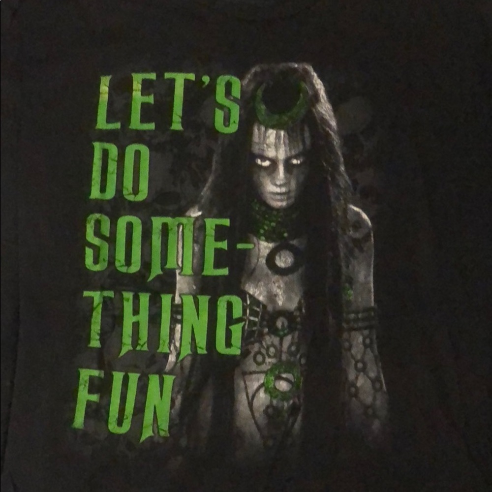 Black Suicide Squad tee shirt with Enchantress